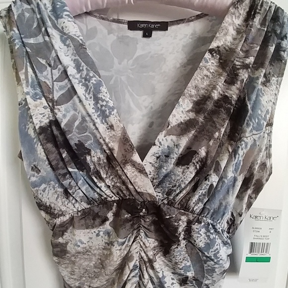 Karen Kane v neck sleeveless graphic print fits m - Picture 7 of 7